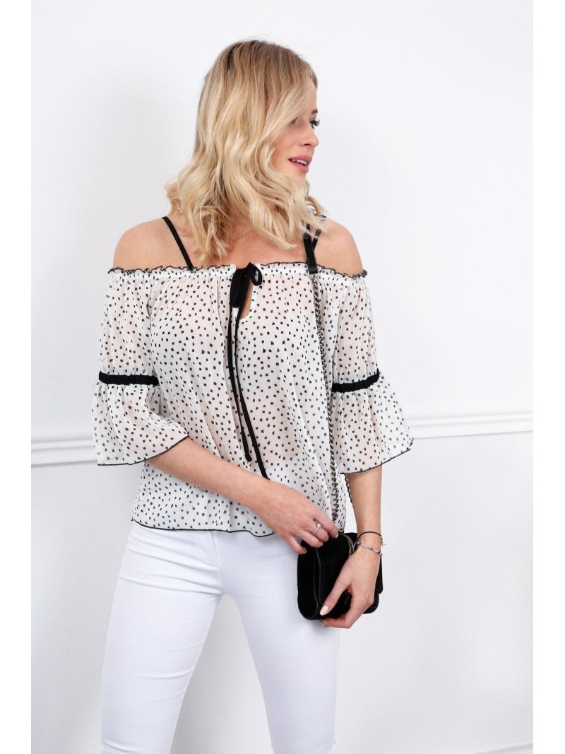 Cream blouse with bare shoulders MP28855 - Online store - Boutique